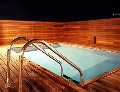 Hotel Catalonia Avinyo