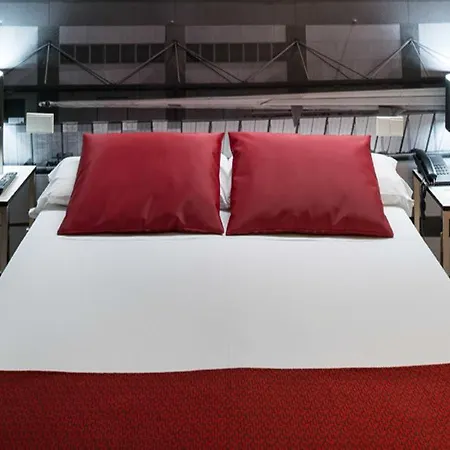 Catalonia Avinyo Otel