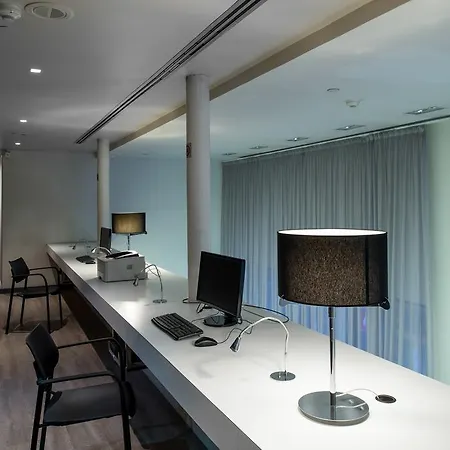 Catalonia Avinyo Otel 3*