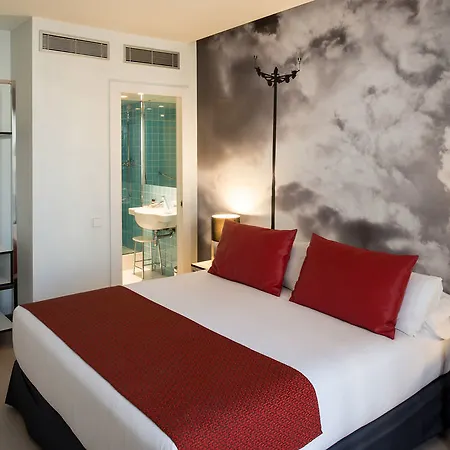 Otel Catalonia Avinyo Barselona