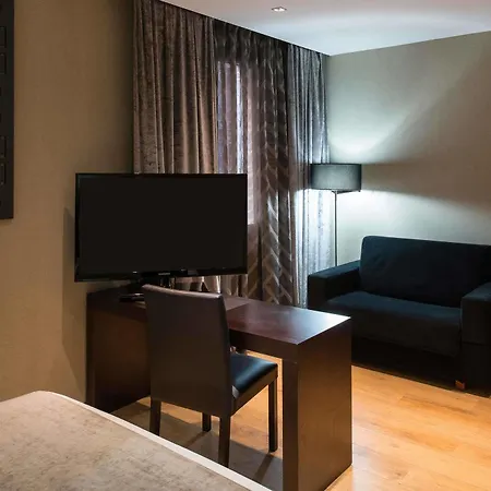 Otel Catalonia Avinyo Barselona
